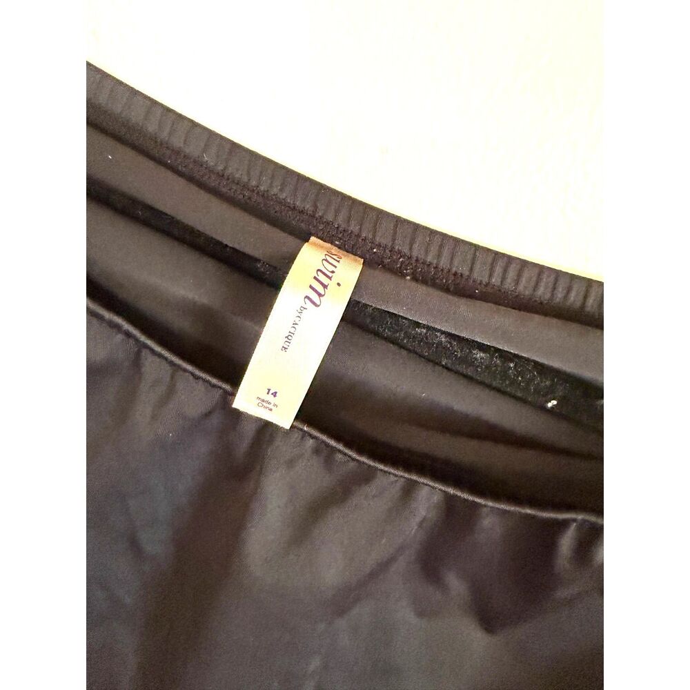 Swim by Cacique Swim Skirt Black Sz 14 Gorgeous - Picture 2 of 2